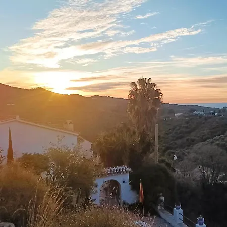 Casa Del Palmas - Charming Private With 2 Bedrooms Moclinejo